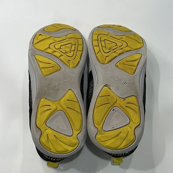 Vionic “Malta” sneaker size 9.5 - Picture 8 of 15